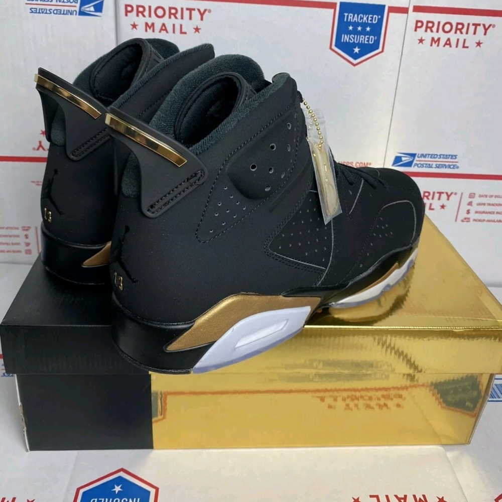 Jordan Retro 6 Dmp with reciept 8.5 & 10.5 - Picture 2 of 10